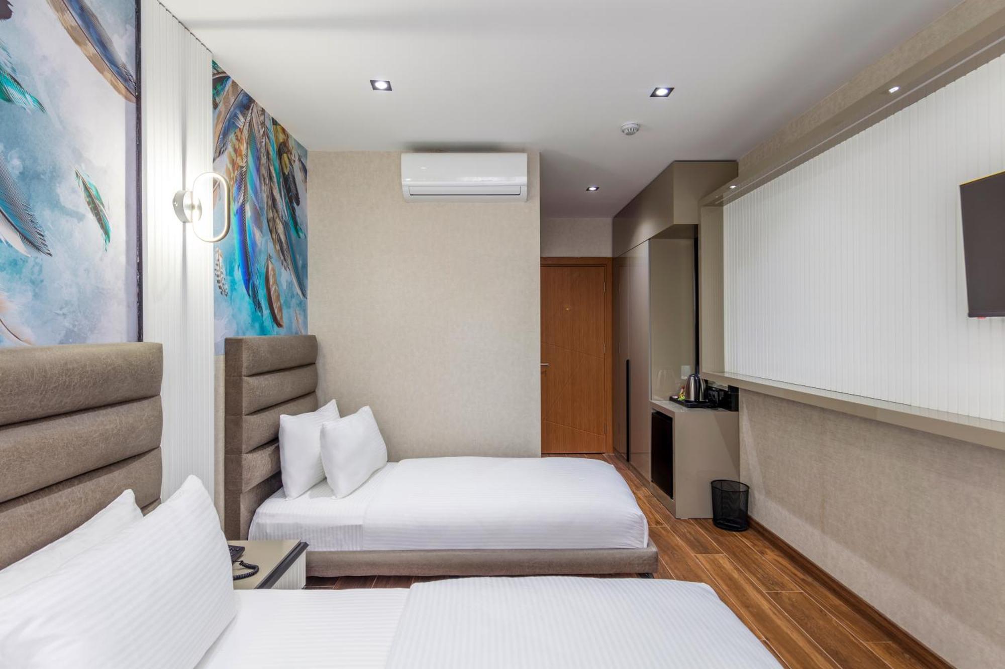 Dem Premium Hotel - Round Trip Airport Service - Istanbul International Airport Arnavutkoy المظهر الخارجي الصورة