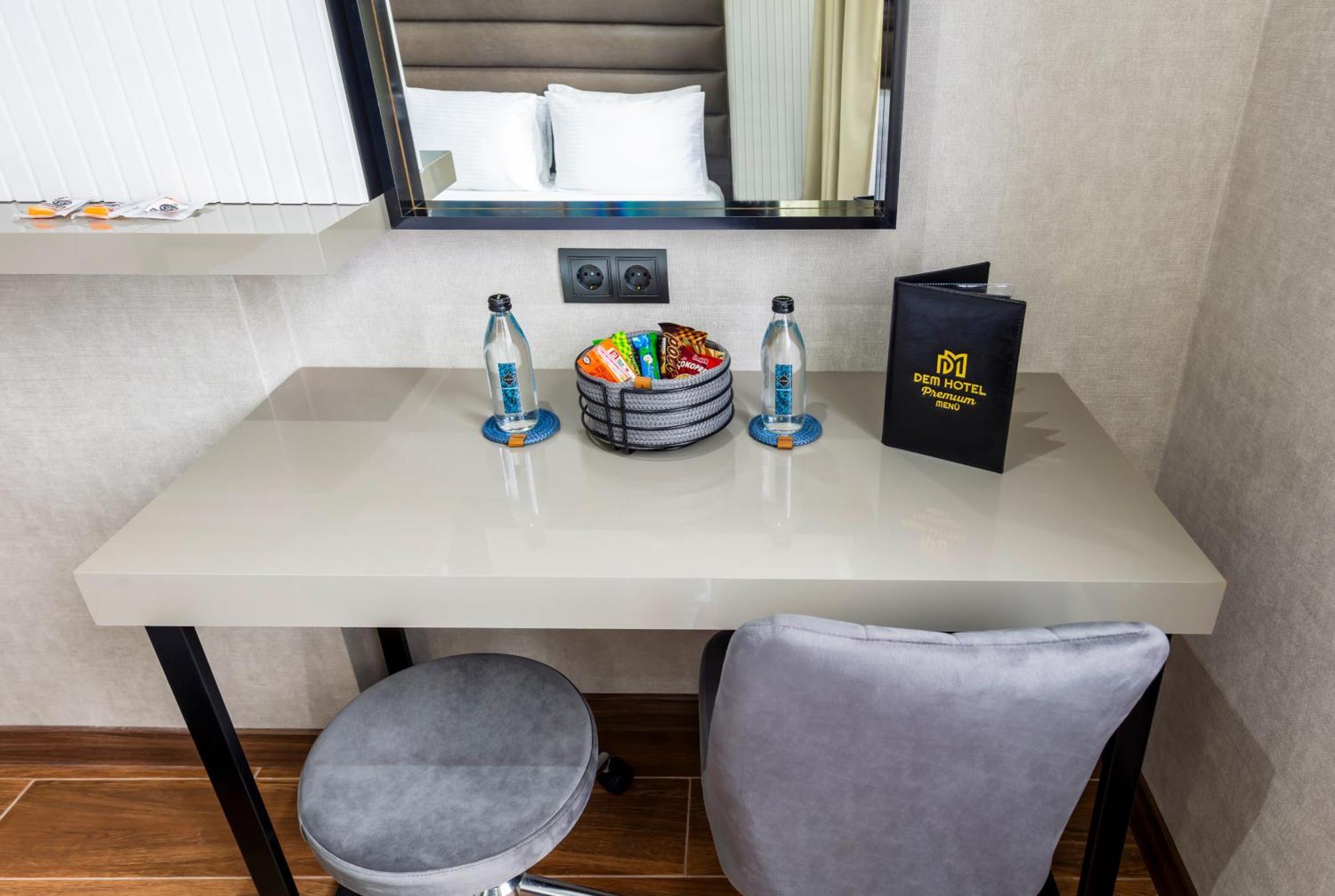 Dem Premium Hotel - Round Trip Airport Service - Istanbul International Airport Arnavutkoy المظهر الخارجي الصورة
