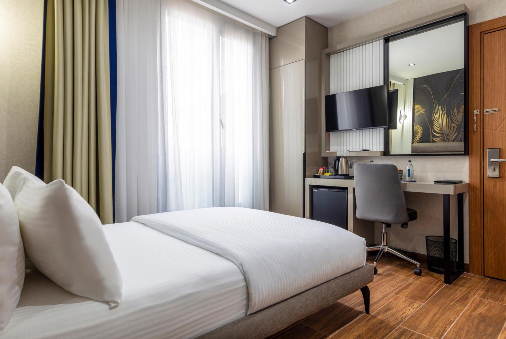 Dem Premium Hotel - Round Trip Airport Service - Istanbul International Airport Arnavutkoy المظهر الخارجي الصورة