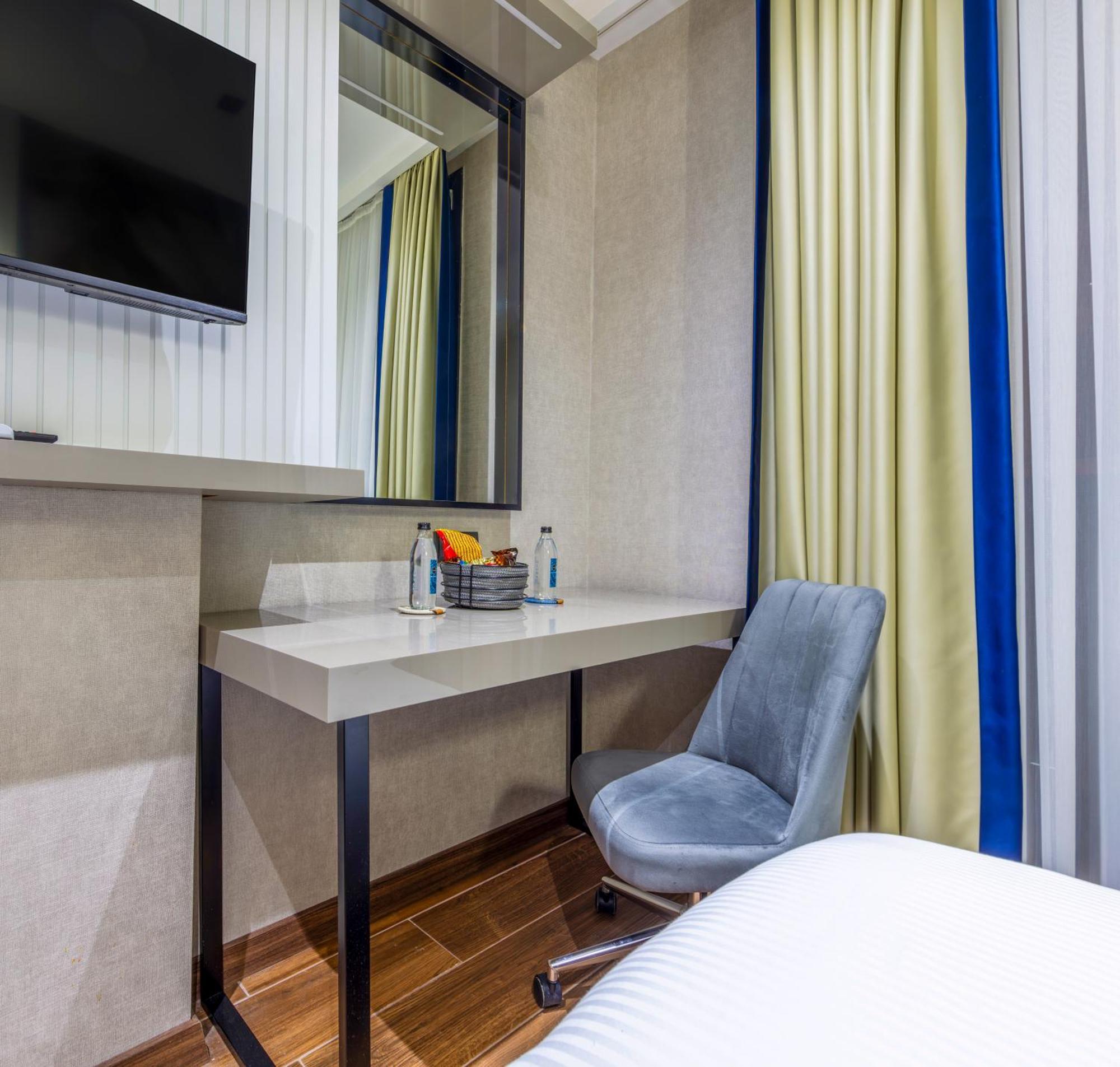Dem Premium Hotel - Round Trip Airport Service - Istanbul International Airport Arnavutkoy المظهر الخارجي الصورة