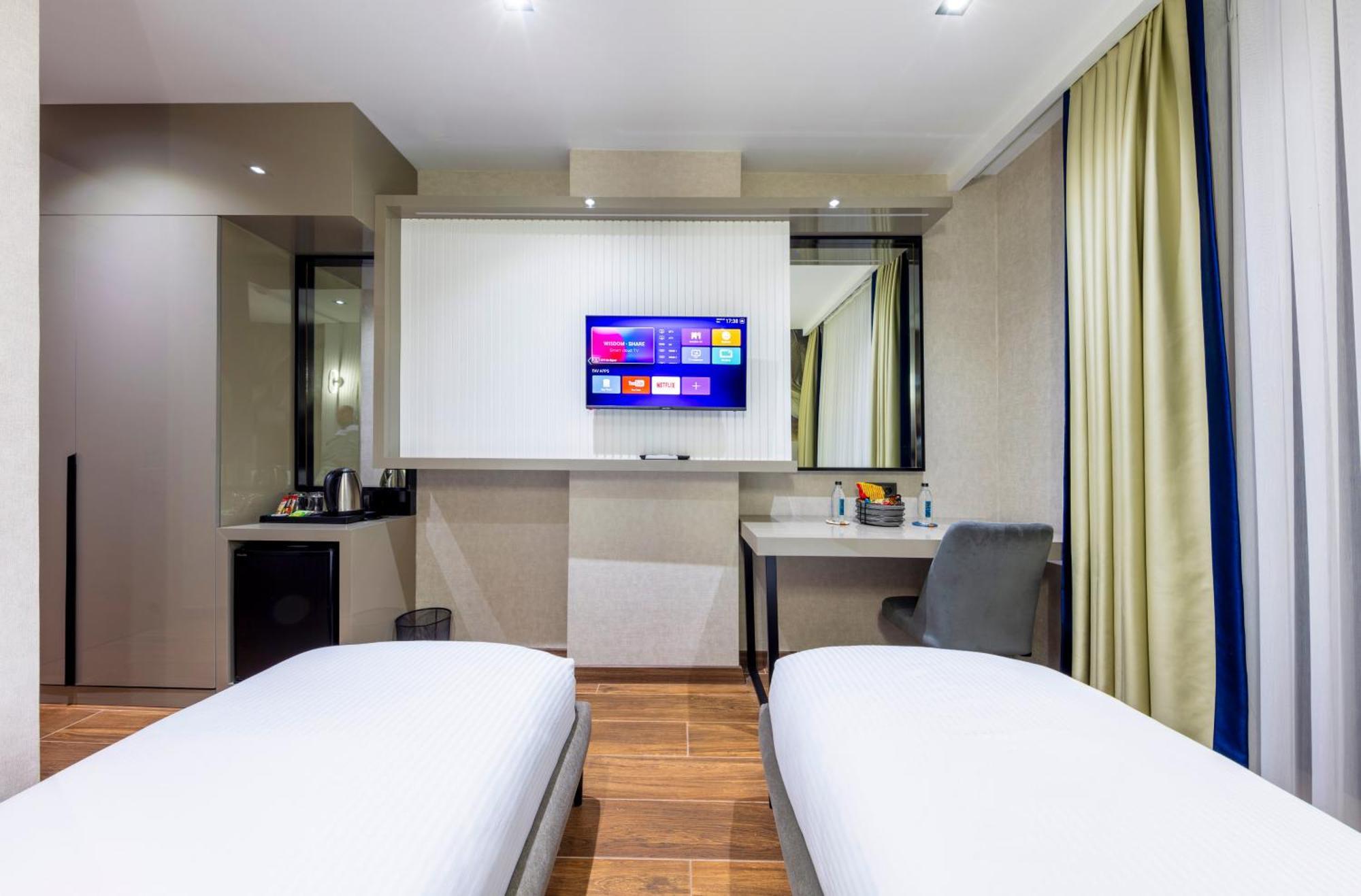 Dem Premium Hotel - Round Trip Airport Service - Istanbul International Airport Arnavutkoy المظهر الخارجي الصورة