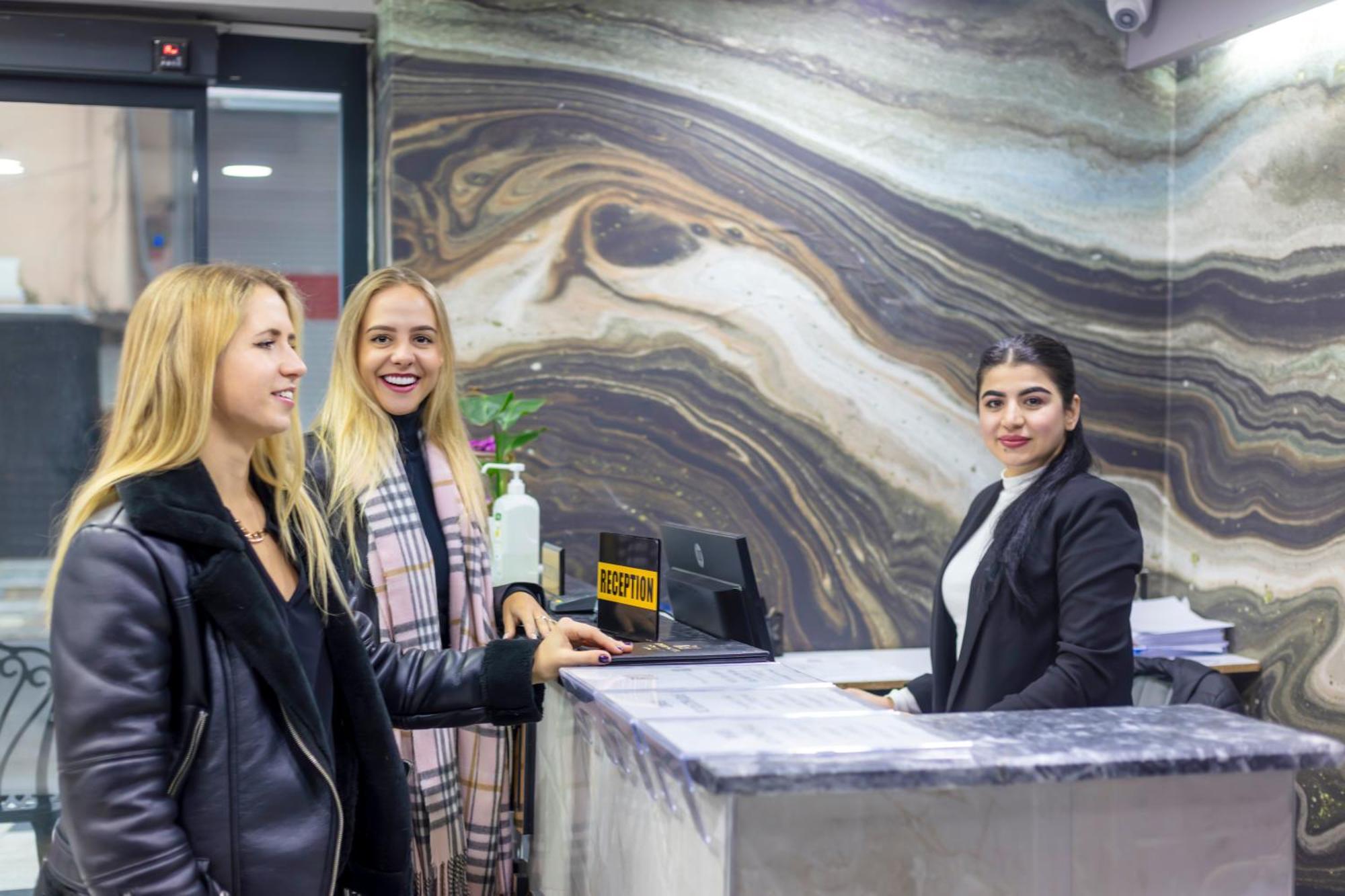 Dem Premium Hotel - Round Trip Airport Service - Istanbul International Airport Arnavutkoy المظهر الخارجي الصورة